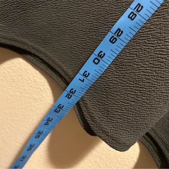 Boohoo Dark Green Short Sleeve Dress - Picture 8 of 8